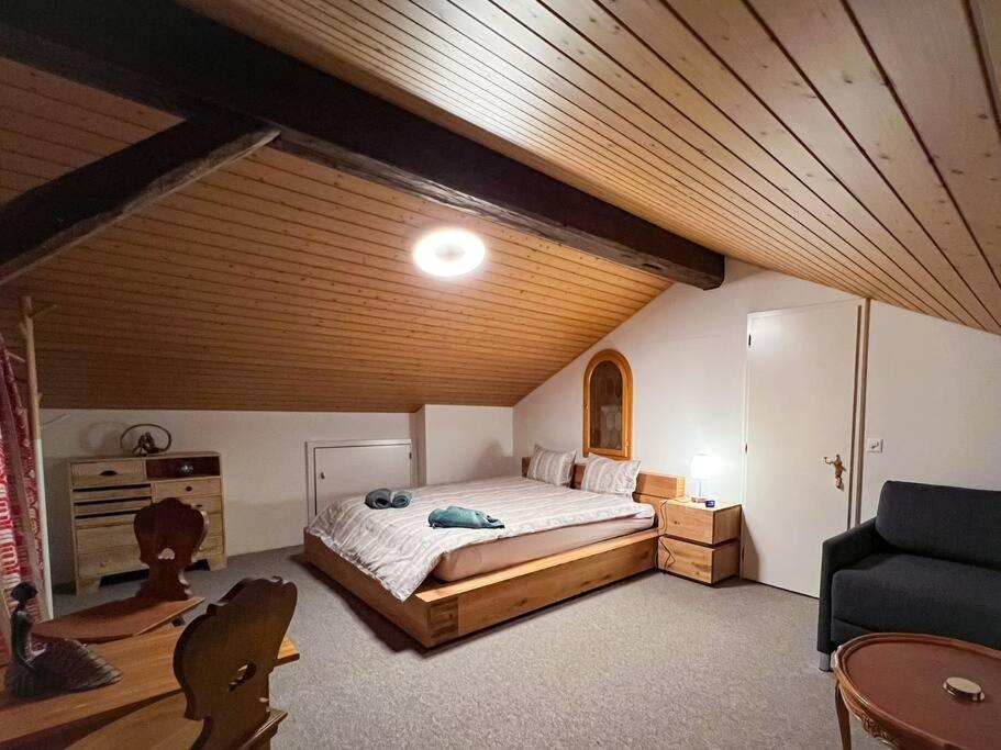 Chalet Maithili Lauterbrunnen -152-Year-Old Majestic Chalet Exterior foto